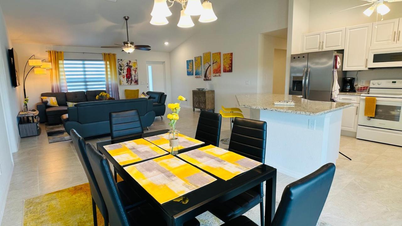 The Salt Life Get Away - Cape Coral, Florida Villa Eksteriør billede